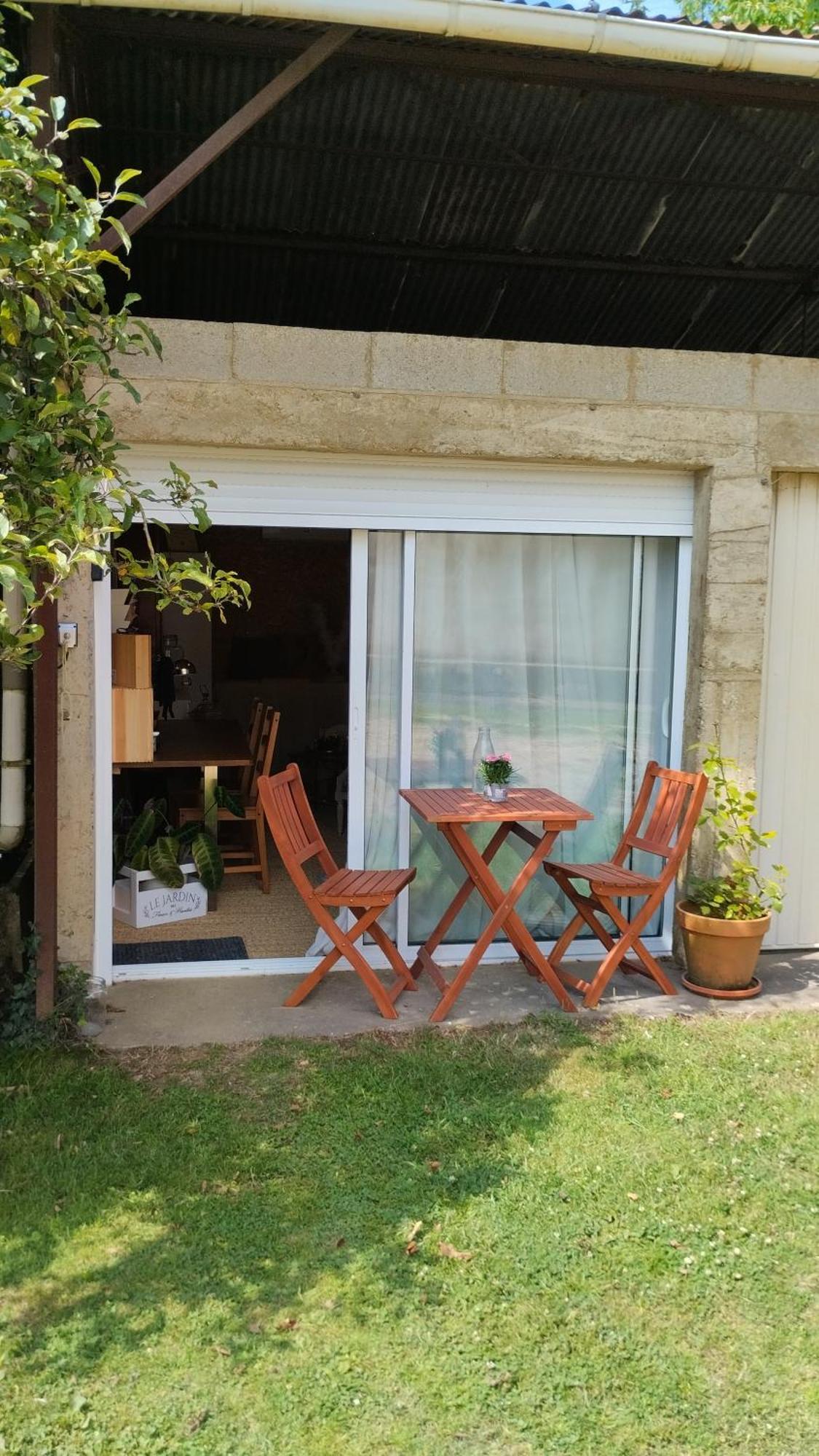 Le Laboratoire Shabby Chic De La Parfumerie Du Manoir Chavagne Dış mekan fotoğraf