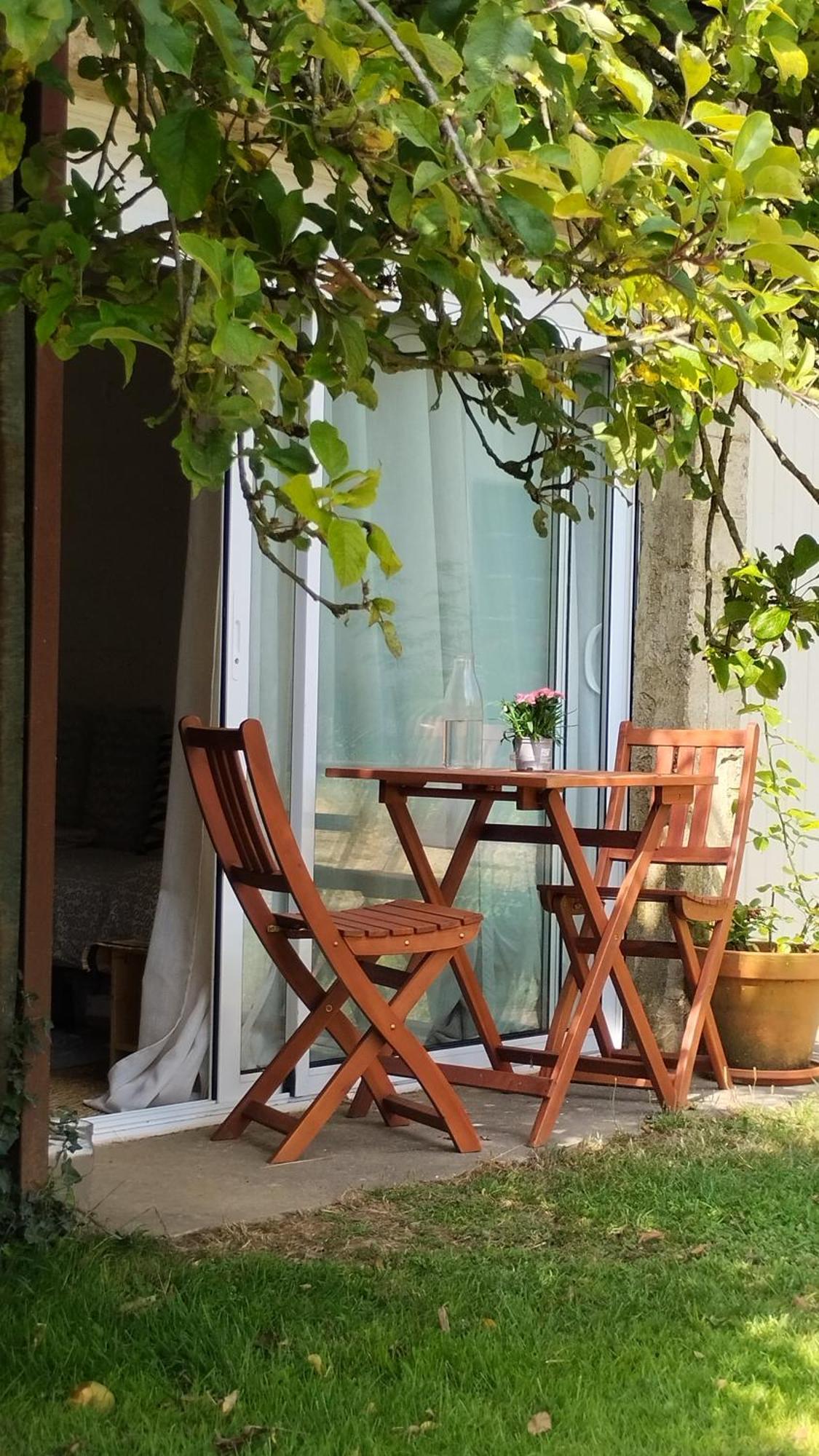 Le Laboratoire Shabby Chic De La Parfumerie Du Manoir Chavagne Dış mekan fotoğraf